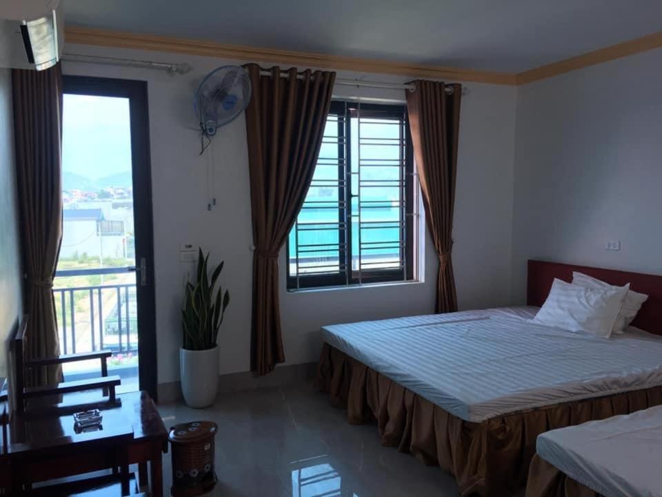 Bed and Breakfast Nha Nghi Cu Ti Ban Cong Na Exterior foto