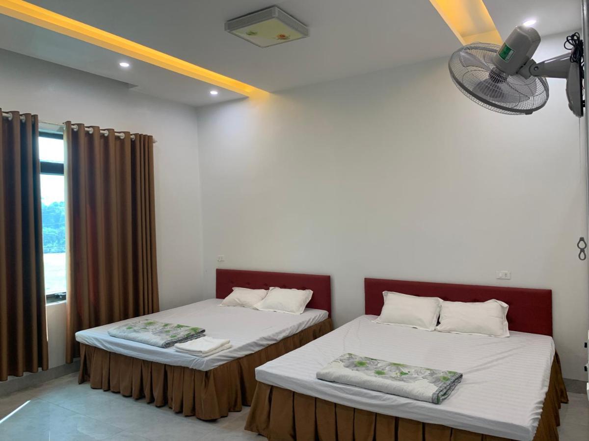 Bed and Breakfast Nha Nghi Cu Ti Ban Cong Na Exterior foto